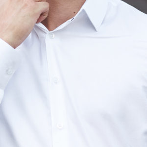 კლასიკური თეთრი მამაკაცის პერანგი BlackSim А565-4824 გრძელი ყდის